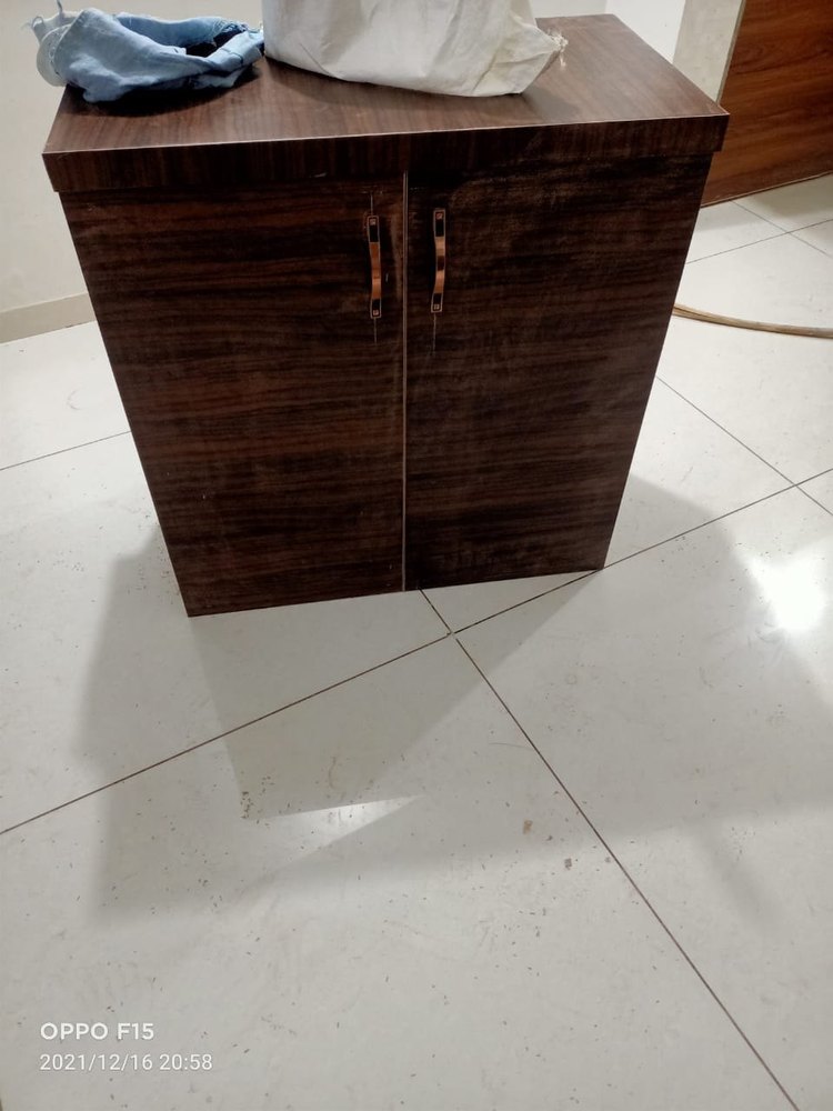 Modern Wooden Crockery Unit, Base Mounted