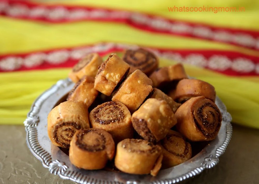Salted Bhakarwadi Namkeen
