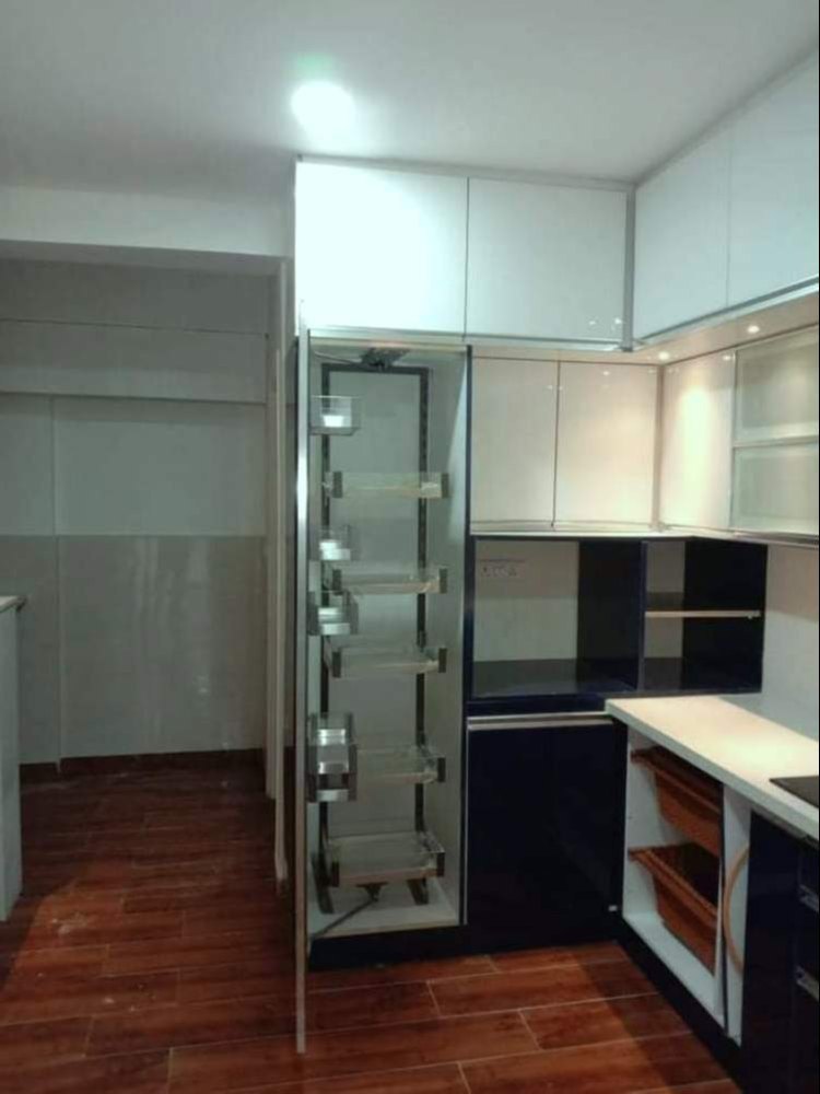 Stainless Steel and Glass Kitchen Pantry Unit