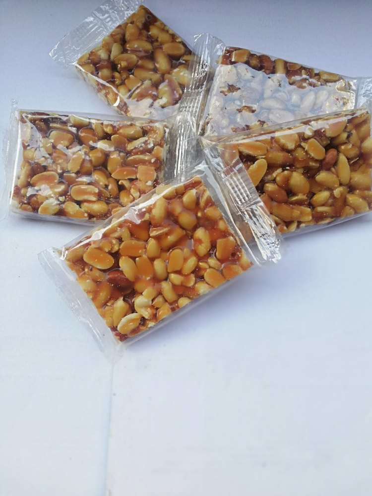 Icds Groundnut Chikki Peanut Chakki, 1 K.g, Packaging Size: 25 K.g