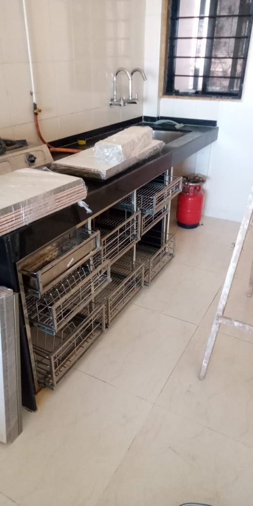 Hepo Silver Stainless Steel Kitchen Trolley, Model Name/Number: Ss 202 And 304 Grade, Load Capacity: 45 Kg