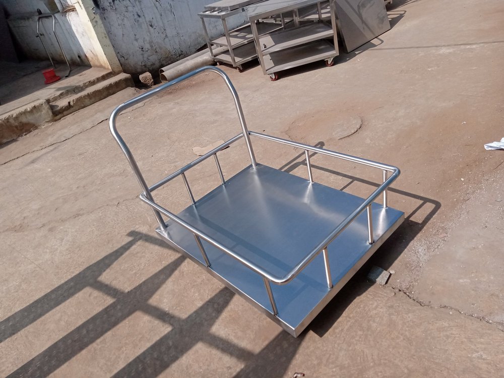 Stainless Steel 1 Shelve SS Masala Trolley With 2 Shelf, Size/Dimensions: Standard