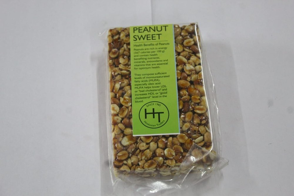 Brown Rectangular 200 Gm Peanut Candy, Packaging Type: Packet