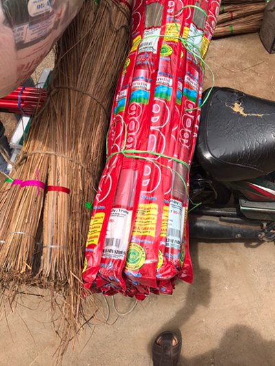 Plastic & Grass Soft Broom, For Cleaning, Packaging Type: Packet