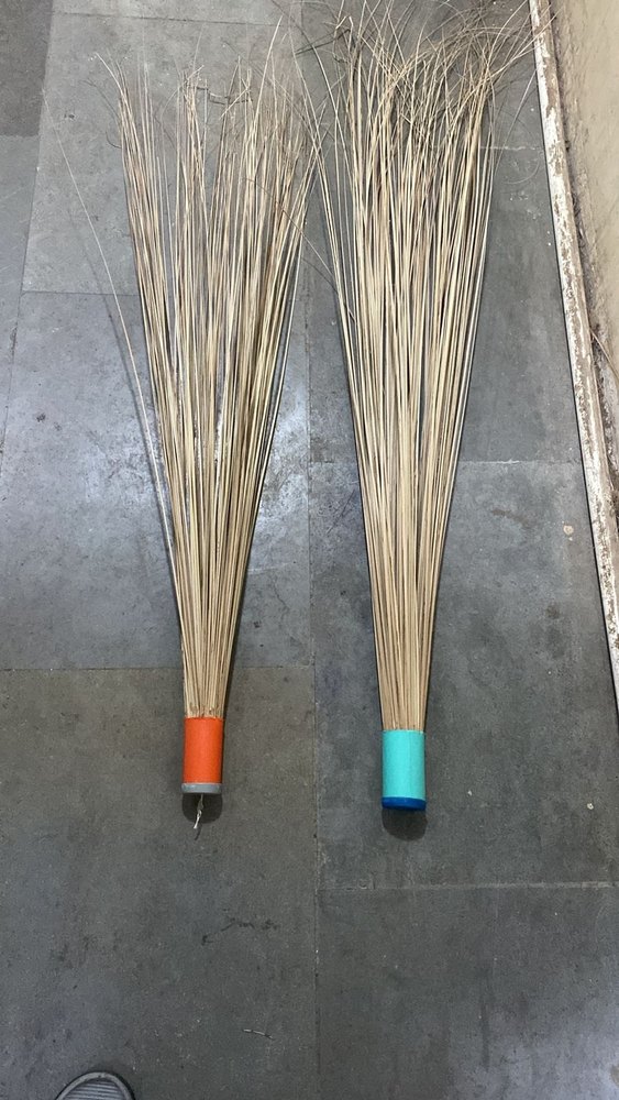 Plastic Nipah Broomstick