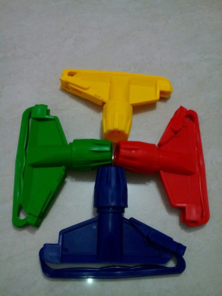 Plastic Wet Mop Clip, Size: 6 Inch