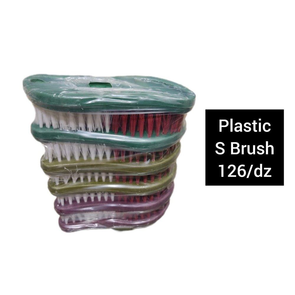 Plastic Cloth Cleaning Brush, Size: Medium