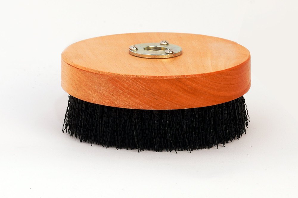Wooden Round Carpet Cleaning Brush