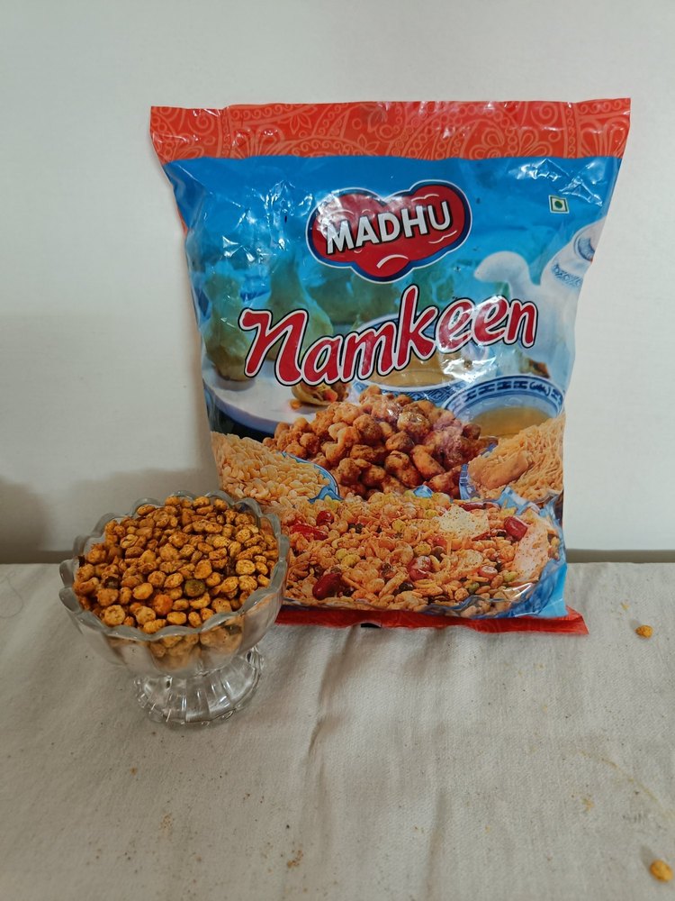 MADHU Spicy Chana Dal Namkeen, Packaging Size: 400 Gms 50 Gms Loose