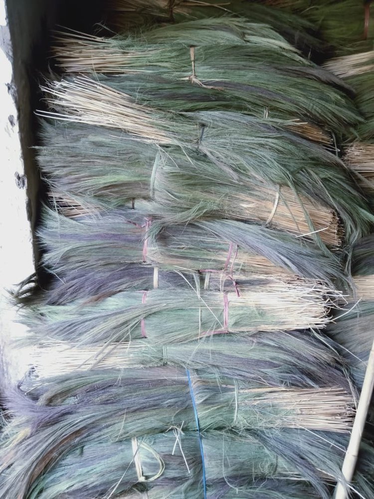 Green Dried Grass Broom Material
