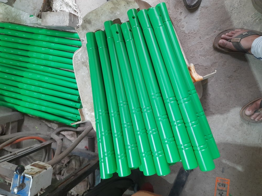 Red HDPE Plastic Broom Handle, Size: 21inches