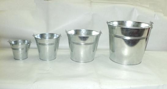 G.i Steel Multicolor Baby Buckets & Pails, Size: 3