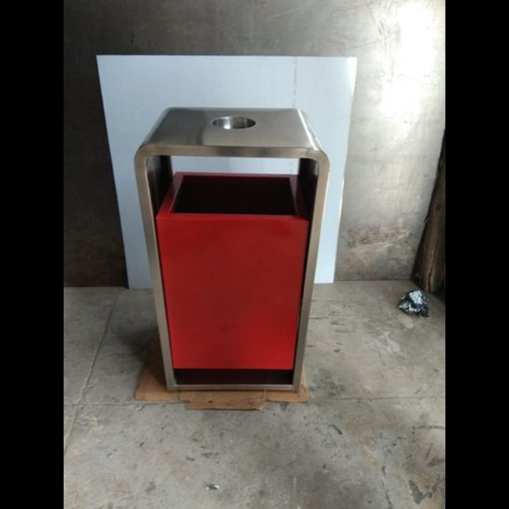 Stainless Steel Outdoor Dustbin