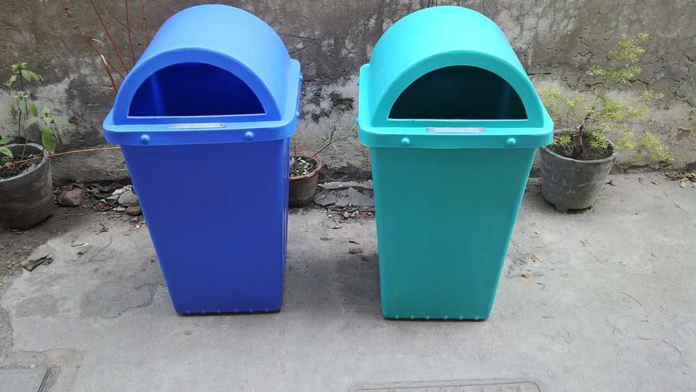 Plastic Green Blue Red Yellow Black Heavy Duty Corporate Office Dustbin For Outdoors, Capacity: 60 - 110 L