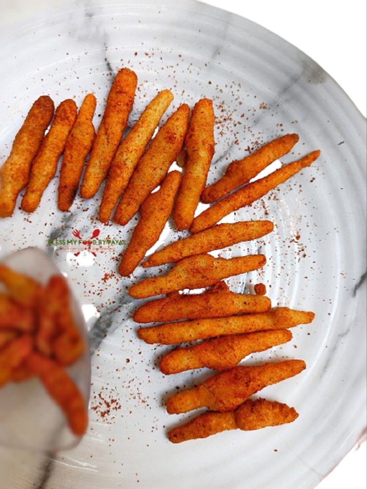 Magic Masala Pan India Raw Kurkure Corn Sticks, Packaging Size: 10 Kg, 12 Months