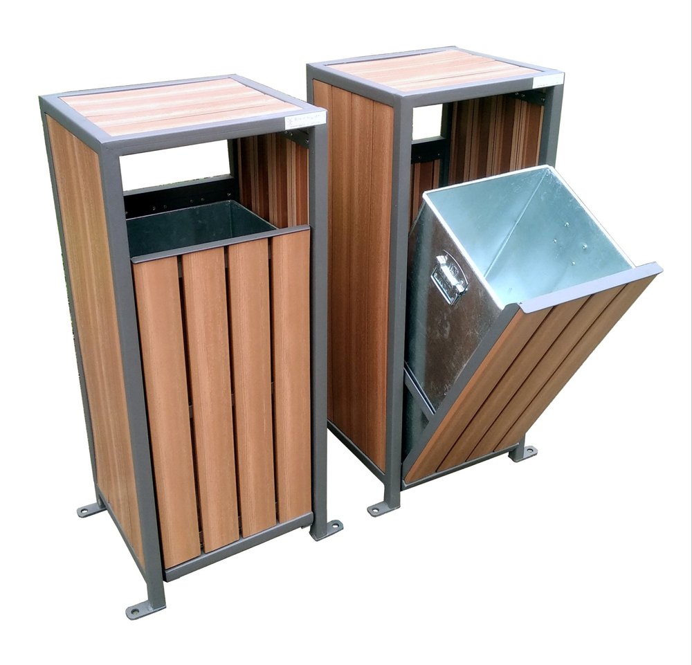 graphite grey Galvanised Steel Wooden Outdoor Dustbins, Capacity: 50 Litres