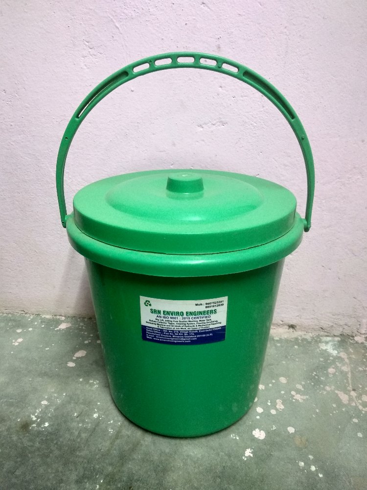 CLEAN GREEN Garbage Bin Plastic Waste Baskets, For Home, Capacity: 10-1100 LTR