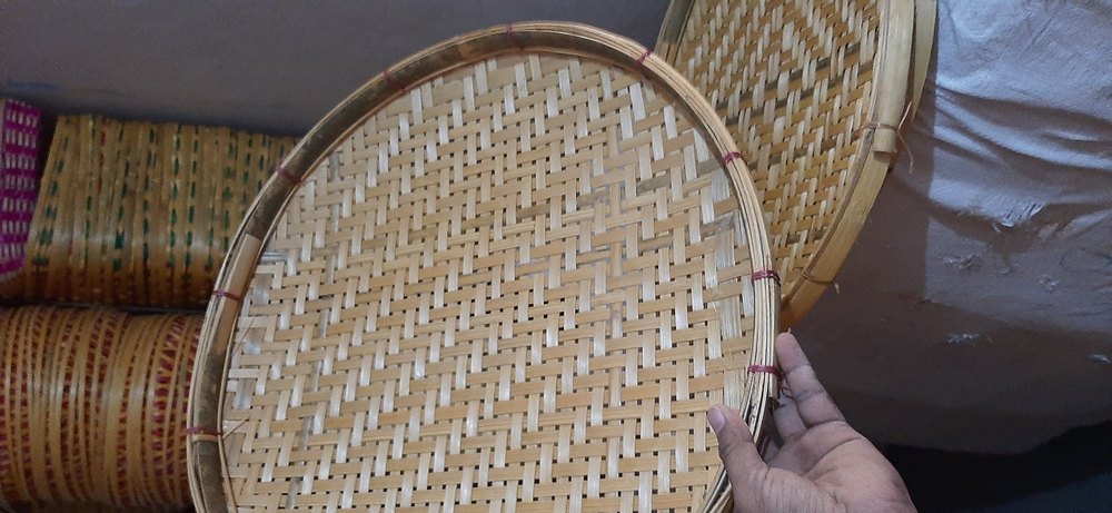 Natural Bamboo Handmade flat basket, Size: 18