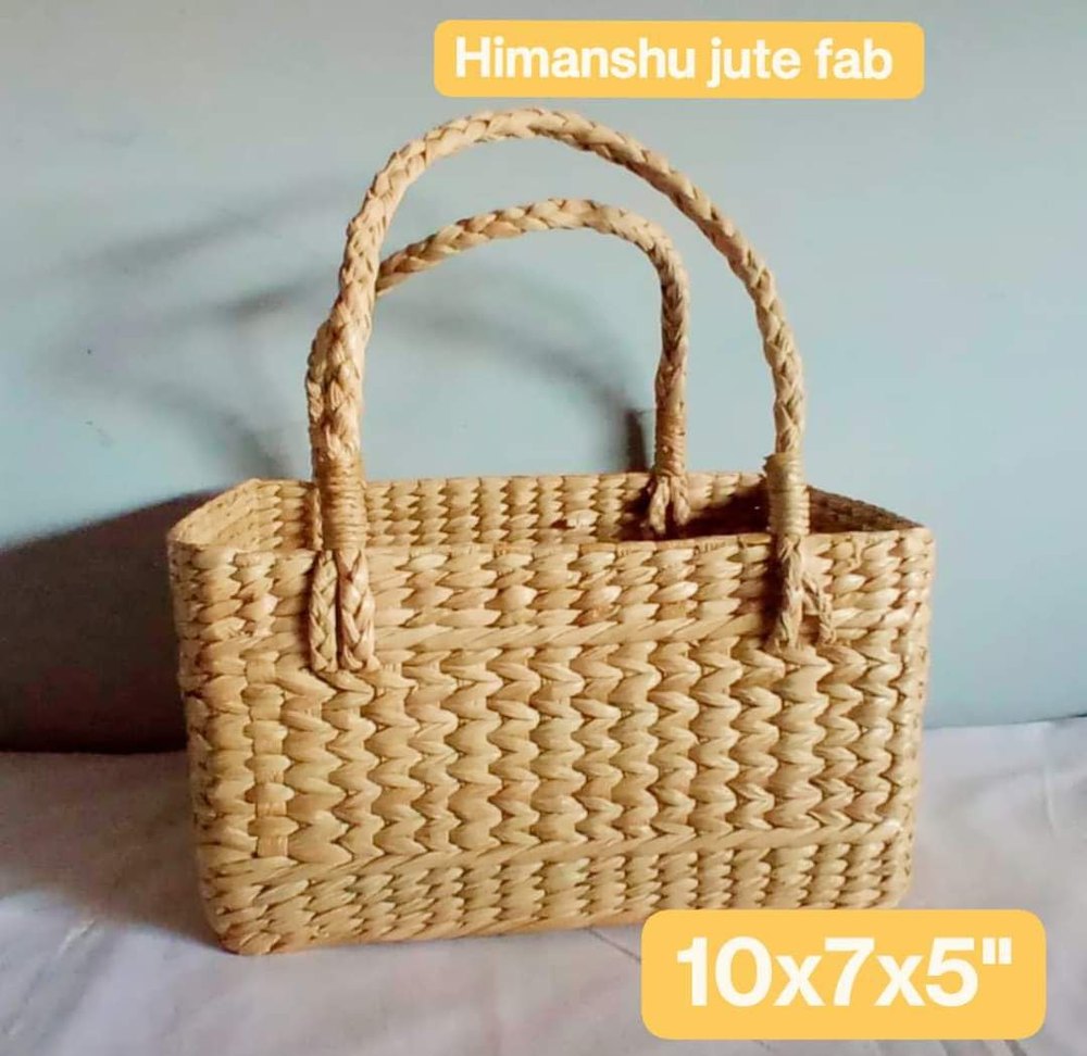 Natural Fibre Handmade Cane Kauna Grass Basket, For Gifting, Size: 10x7x5