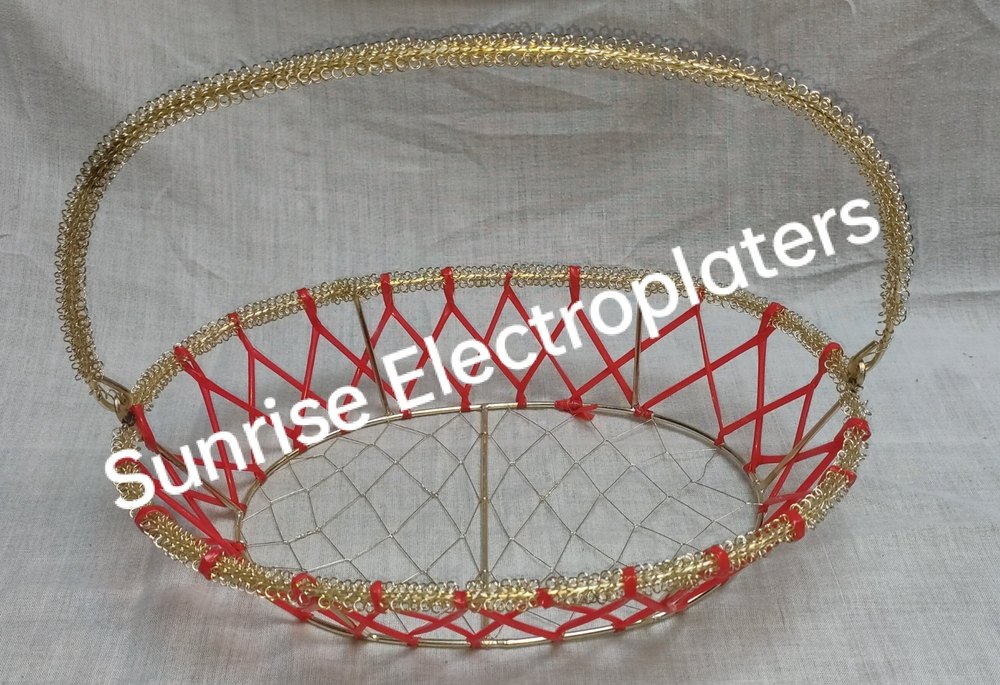 Gold Finish Rectangular Metal Basket, Size: 12x8.5x3 Inch