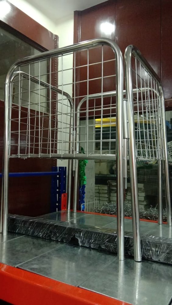 SS Dump Bin, Height Feet: 2.8 Feet