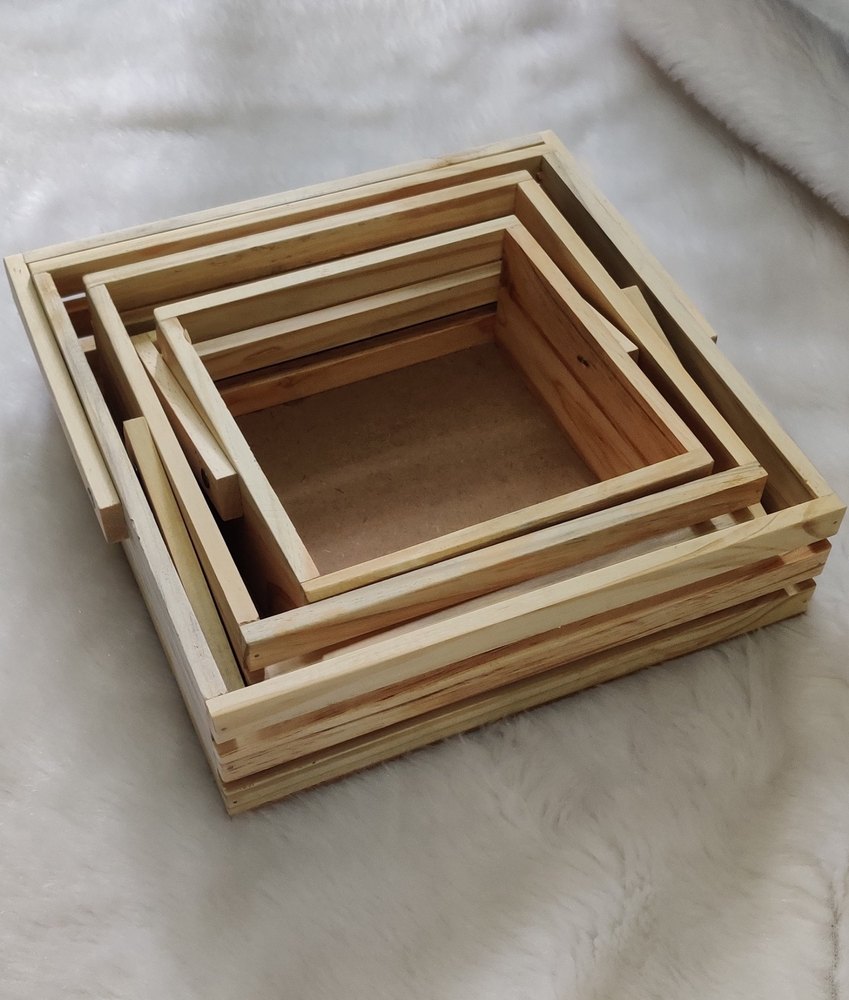 Rectangular Pine Wood Trays And Basket, Gifting