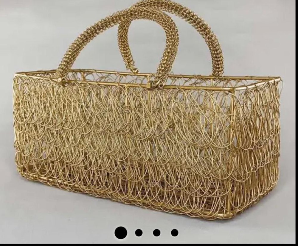Iron Wire Mash Basket, For Gifting decor, Rectangular