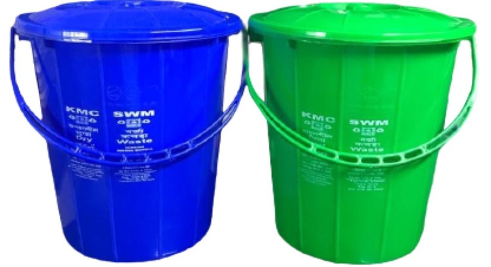Green Closed Garbage Bin, For Outdoor, Capacity: 10 Litre