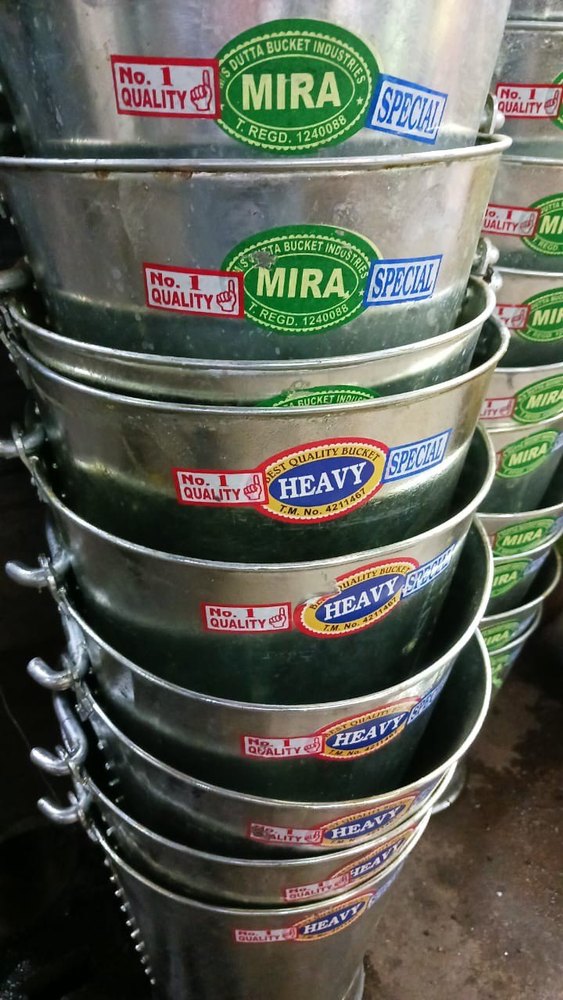 Silver Galvanised Gi bucket, Capacity: Capacity Depends On Size, Size: 7 To 14