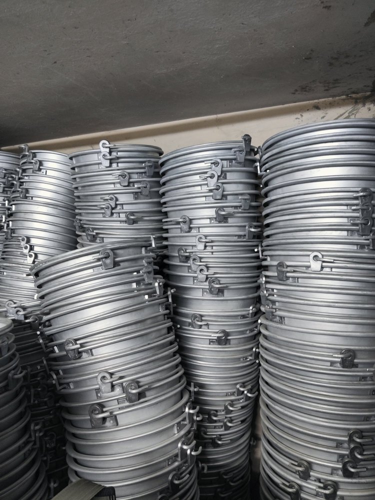 Plain Matte Aluminium Water Bucket