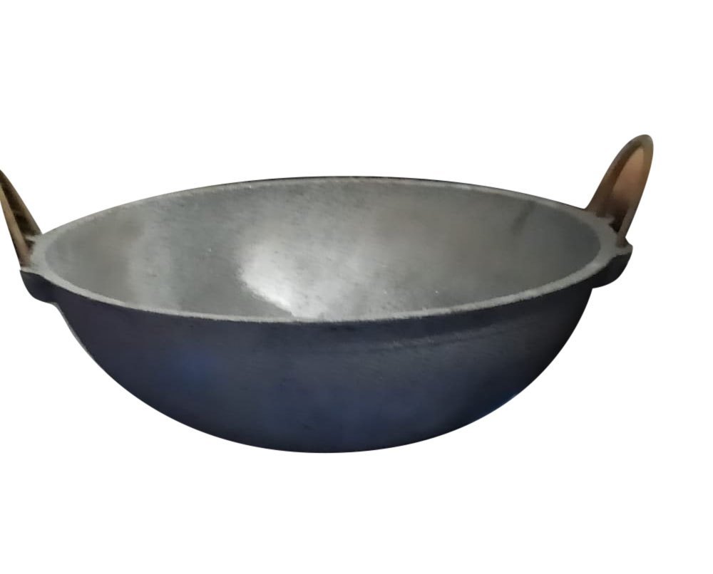 Polished Silver 17inch Aluminium Ghamela, Not Handled, Capacity: 25 kg