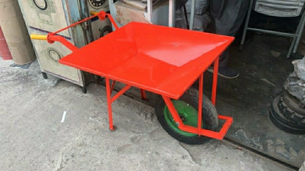 SMEW Single Wheel Barrow, For Industrial, Load Capacity: 150 kg