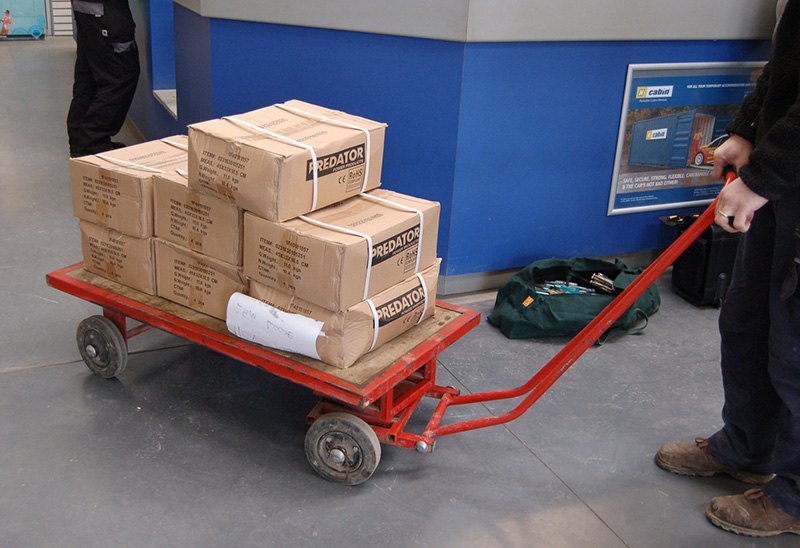 SP Engineers Mild Steel Turn Table Trolley, Size/dimension: 2 X 3 Feet, Load Capacity: 300 Kg