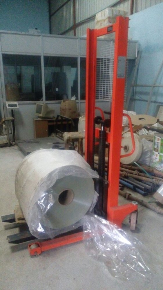 Mild Steel Cloth Roll Doffing Trolley