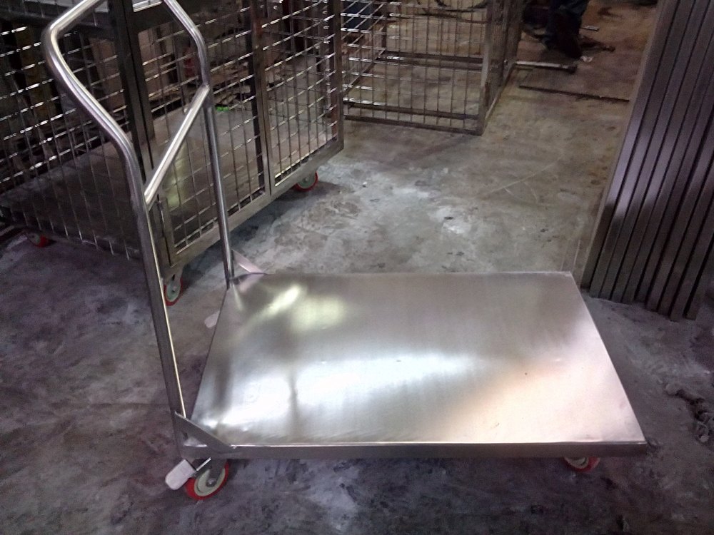 TGPE Fabrication Trolley SS/MS
