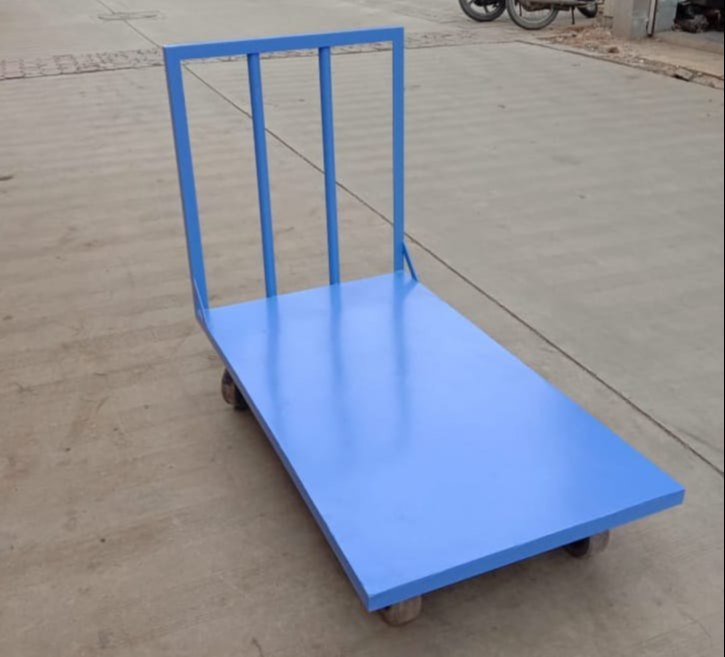 Shreeji Manual Platform Truck, L Tpe, Load Capacity: 500 Kg