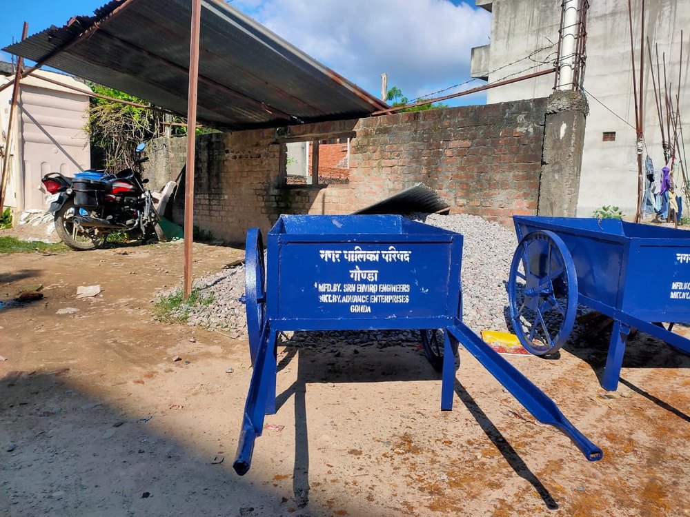 Hand Cart Wheel Barrow, Model Name/Number: CGEWBMS-140L, Load Capacity: 140 Ltr