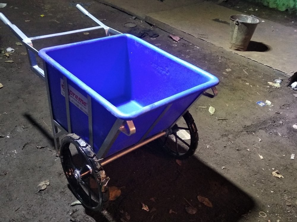 Garbage Wheel Barrow, Model: garbeg carring trolley, Capacity: 30kg