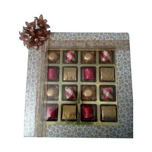 Square and Round Wedding Sugar Free Chocolates img