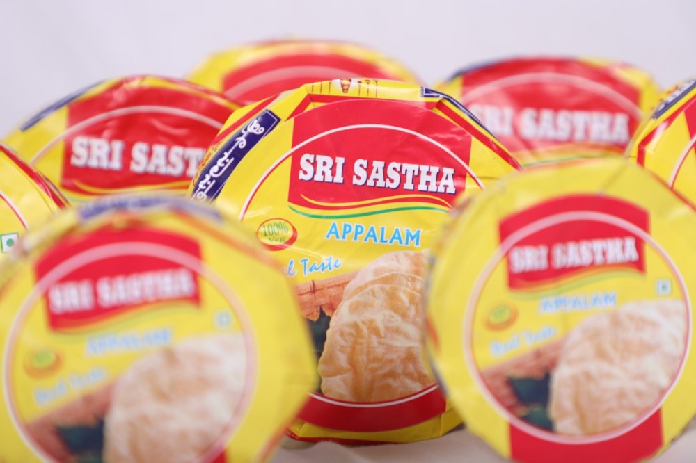 100 Gram - 1 Kg Halal Chilly Appalam Papad