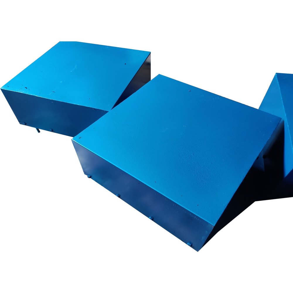 Mild Steel Conveyor Suspension Magnet, For Industrial, Thickness: 10 Inch