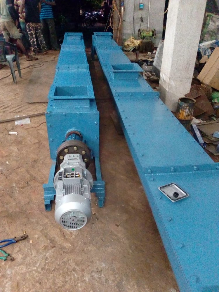 Mild Steel Conveyor Screw, Capacity: 200 Kg, 440