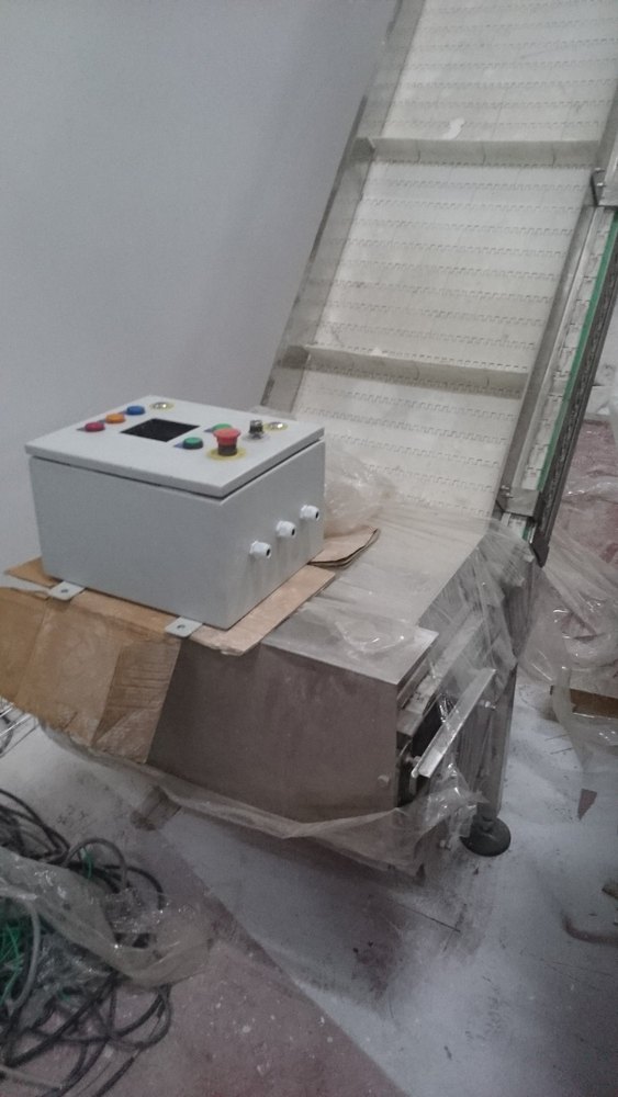 Belt Stainless Steel Conveyors, Capacity: 100Kg