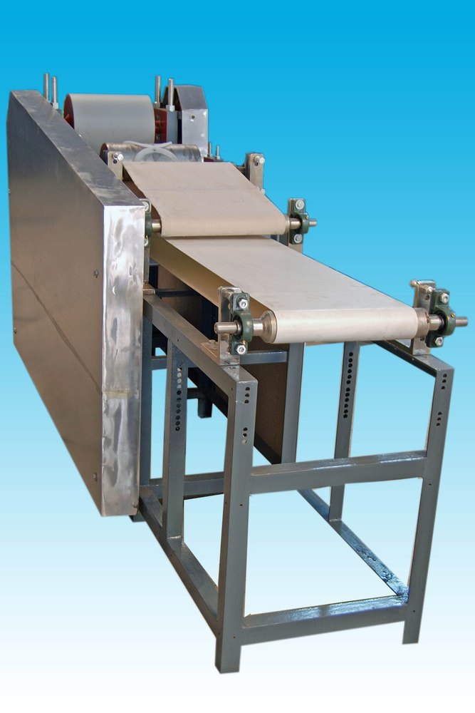 Semi Automatic Mild Steel Mathiya Chorafali Making Machine