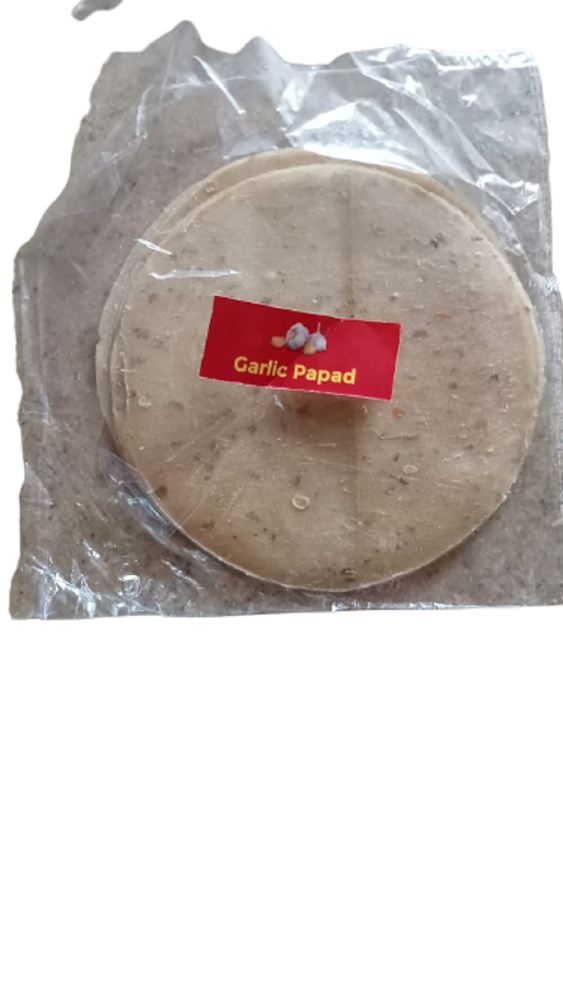 White Uraddal Garlic Papad