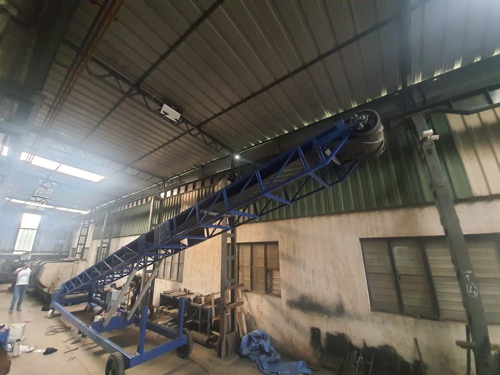 Mild Steel Belt Bag Stacker Conveyor, Capacity: 1-50 kg per feet