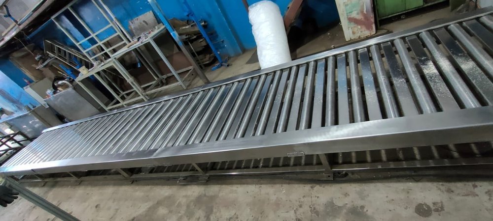 Steel 100-5000M Chain Driven Live Roller Conveyor/ Tapper Roller/ Angle conveyor, Capacity: 10- 300kg