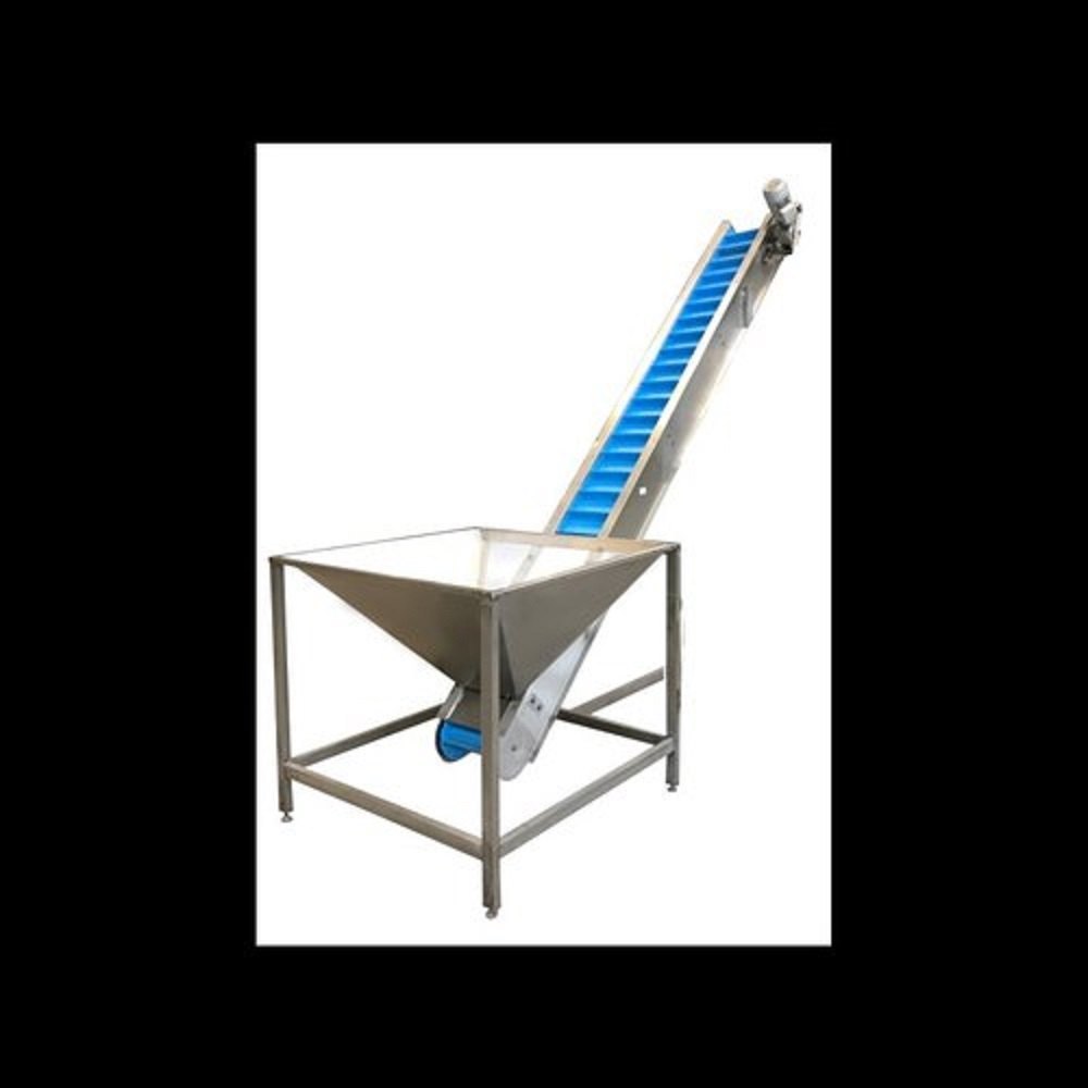 Steel Belt Feeding Conveyor, Capacity: 100-150 kg per feet