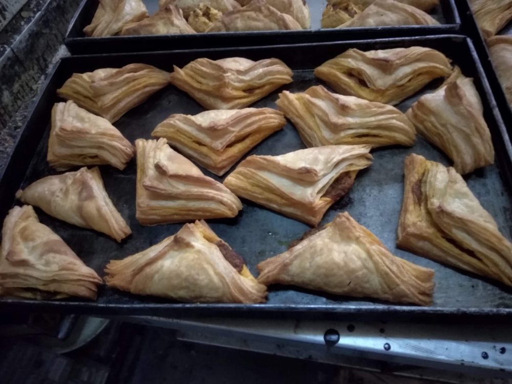 Aloo Puff Patties, For Restaurant