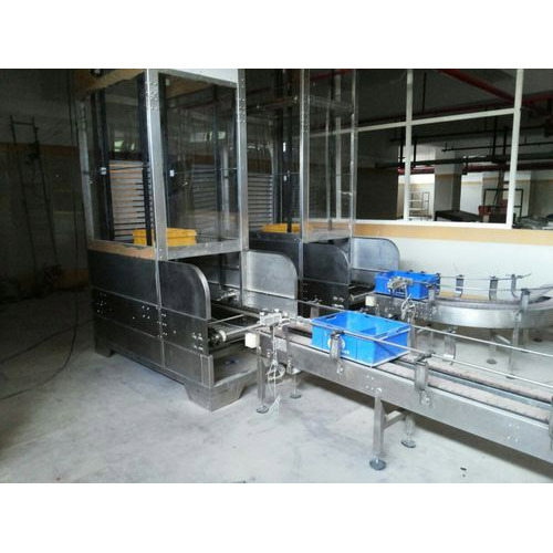 TRIZ Systems Stainless Steel Crate Conveyor System, Material Handling Capacity: 50-100 kg per feet
